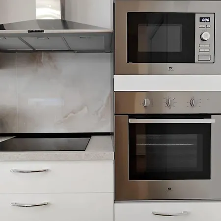 Apartment The Urban Nest