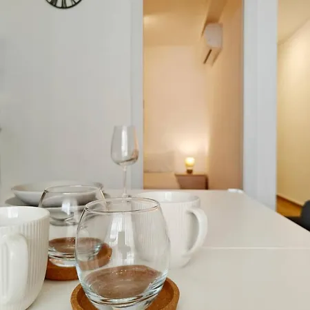 Apartment The Urban Nest Pieta