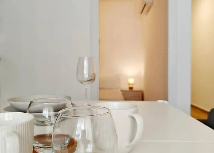 Apartment The Urban Nest Pieta