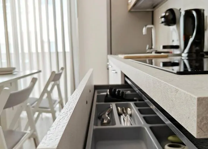 The Urban Nest Apartment Pieta