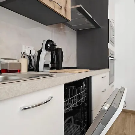 The Urban Nest Apartament *