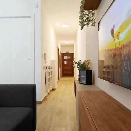 The Urban Nest Daire *